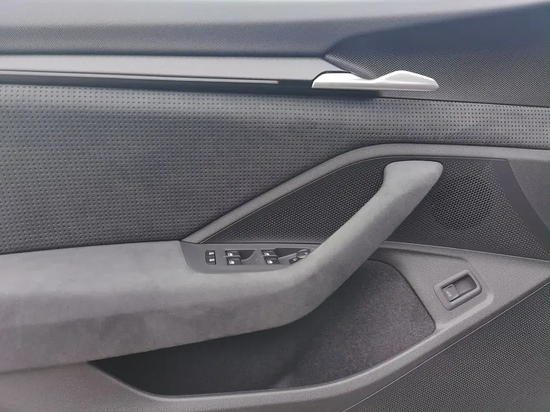 Skoda Superb - Thumbnail 6