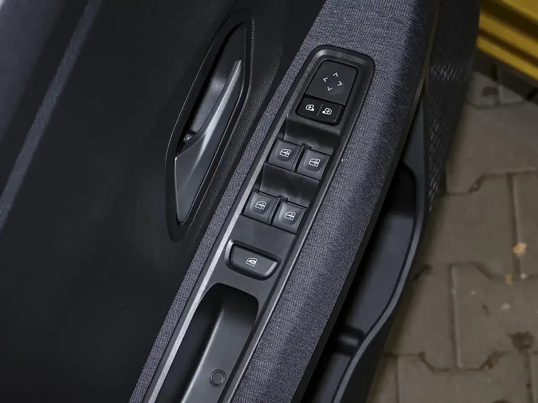 Dacia Sandero - Thumbnail 12