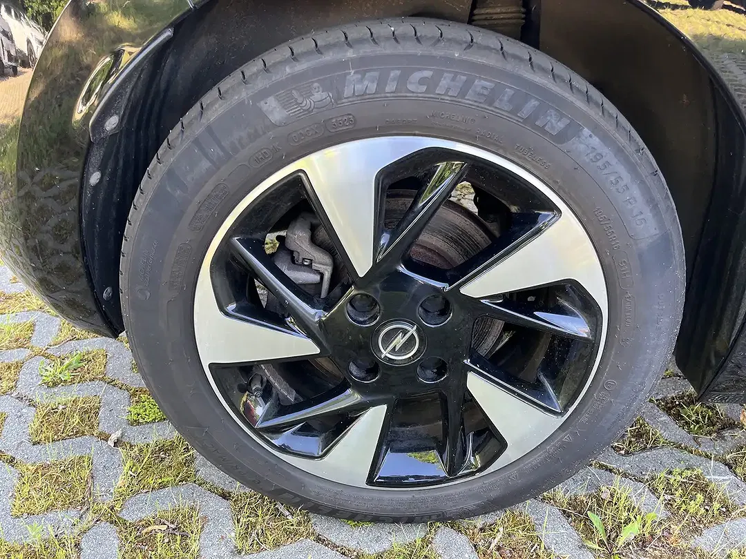 Opel Corsa - Thumbnail 9