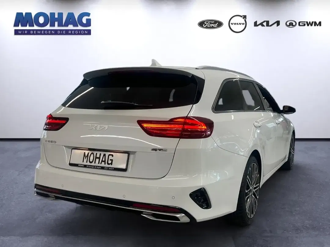 Kia Ceed SW / cee'd SW - Thumbnail 3