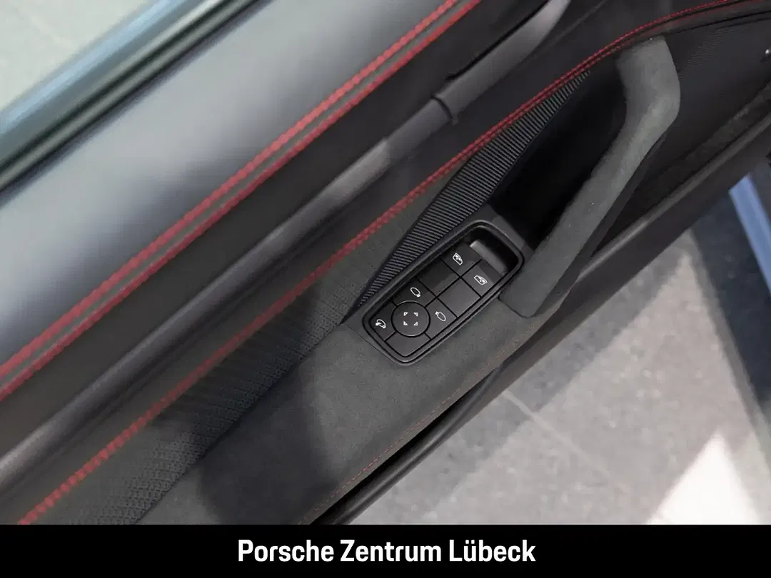 Porsche 992 - Thumbnail 13
