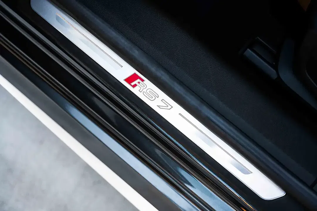 Audi RS7 - Thumbnail 20