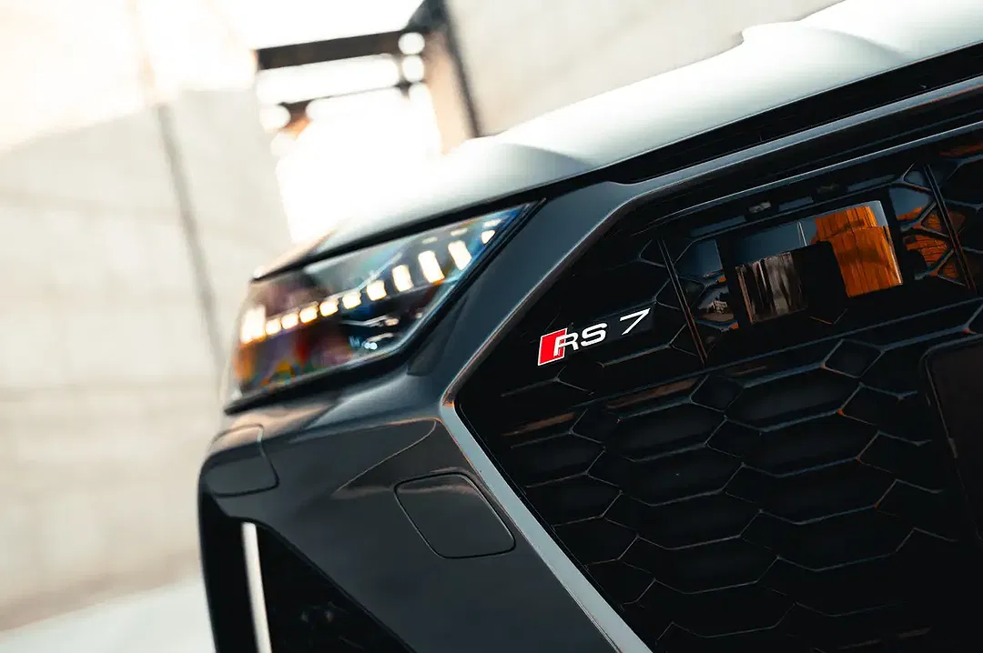 Audi RS7 - Thumbnail 26