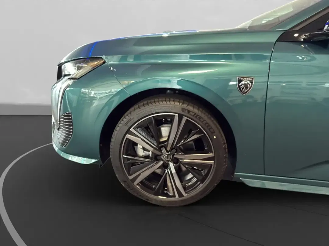 Peugeot 308 - Thumbnail 9