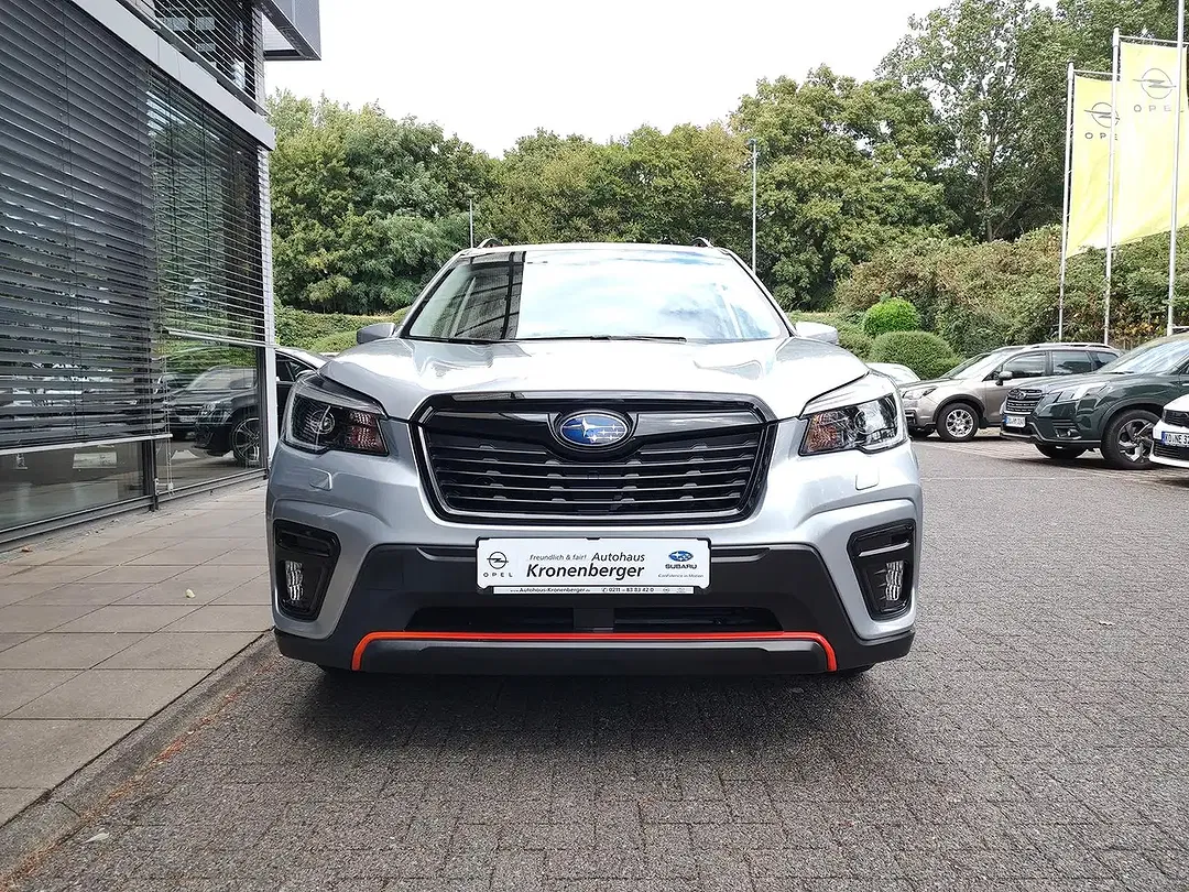 Subaru Forester - Thumbnail 2