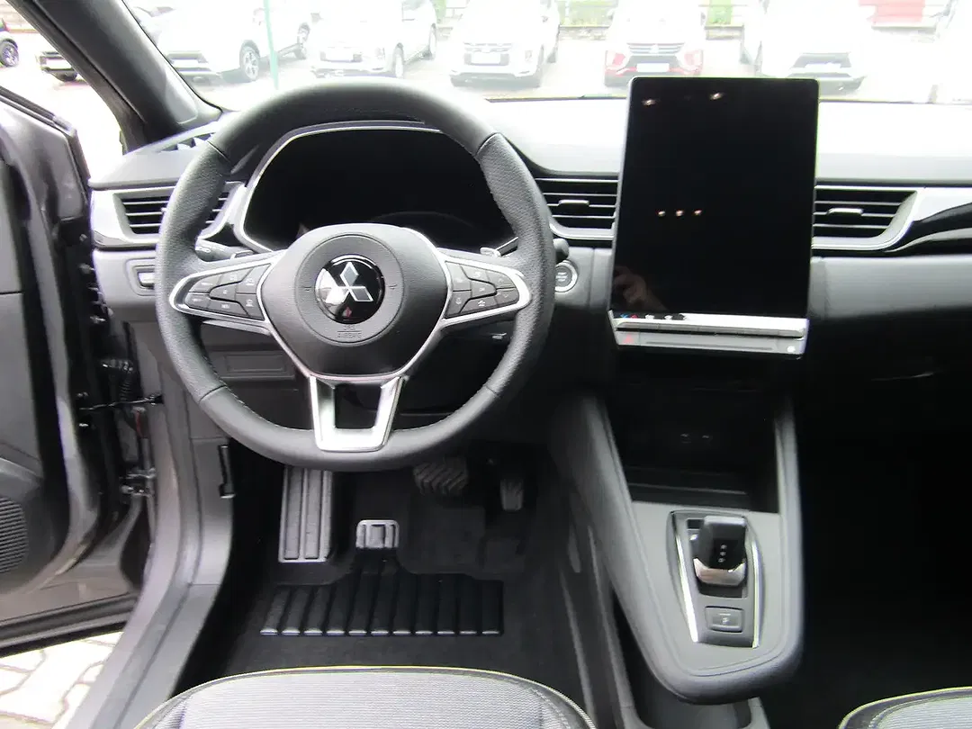 Mitsubishi ASX - Thumbnail 9