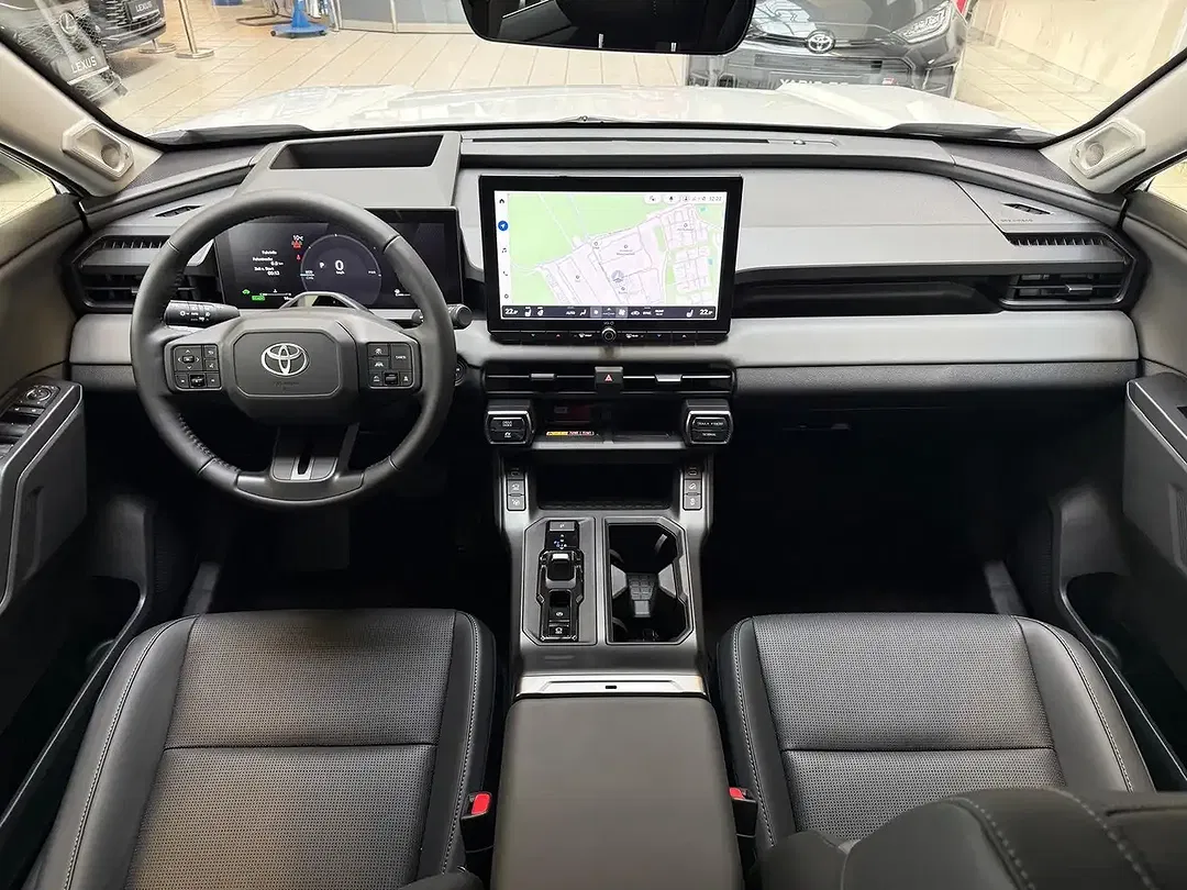 Toyota RAV 4 - Thumbnail 14