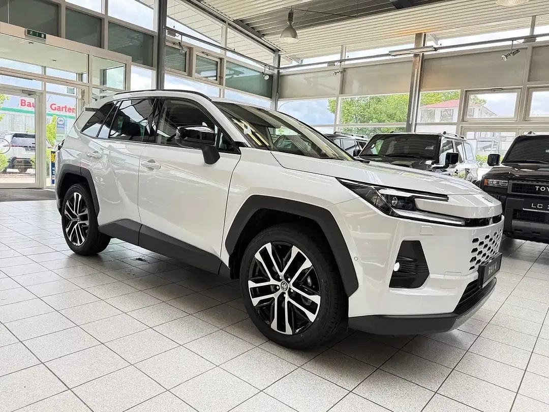 Toyota RAV 4 - Thumbnail 3