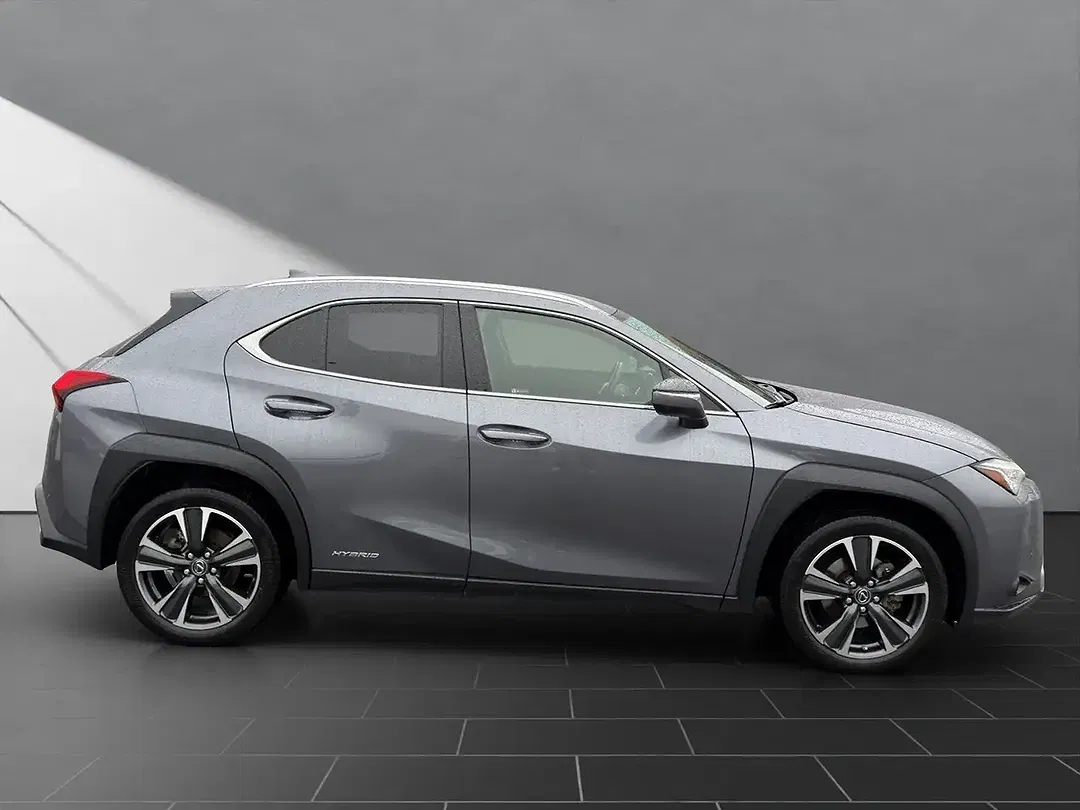 Lexus UX 250h - Thumbnail 6
