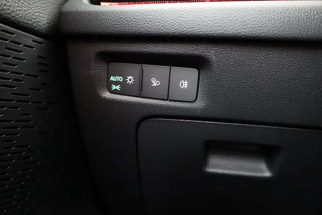 Skoda Octavia - Thumbnail 8