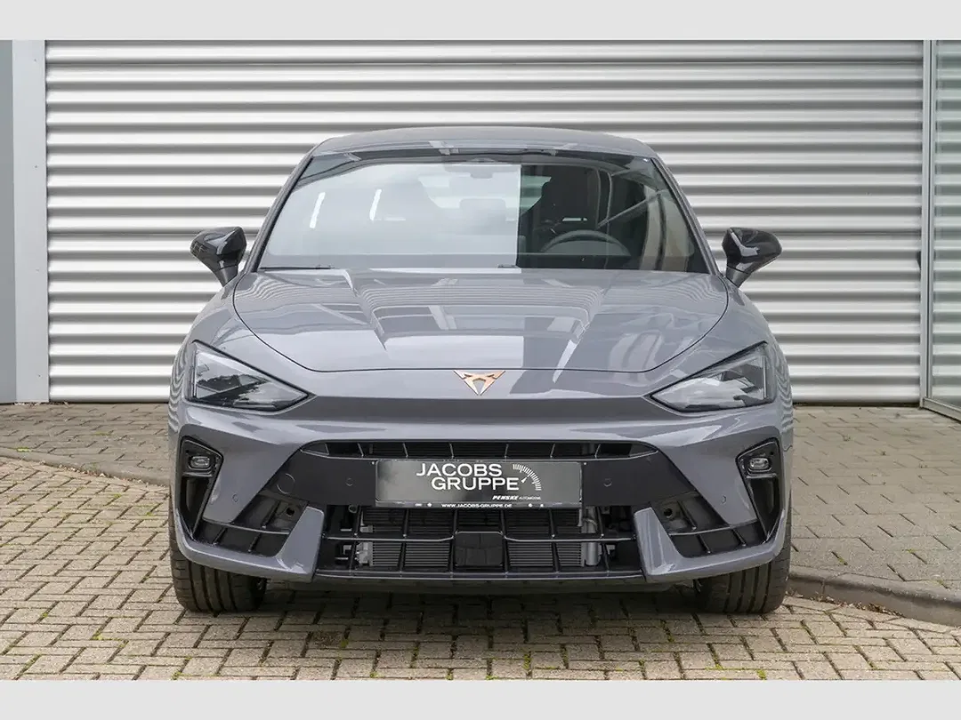 CUPRA Leon - Thumbnail 2