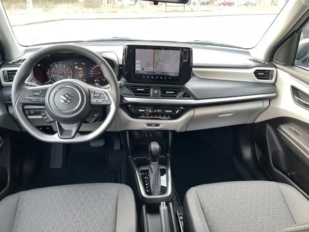 Suzuki Swift - Thumbnail 7