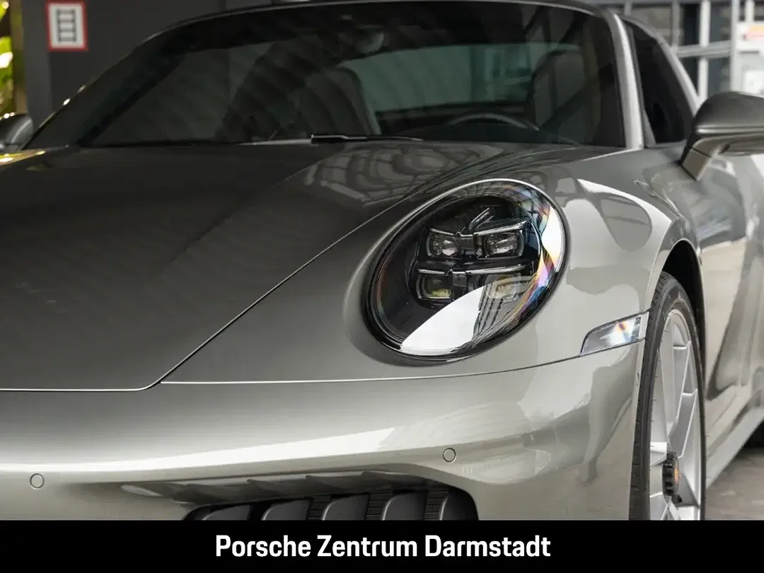 Porsche 992 - Thumbnail 10