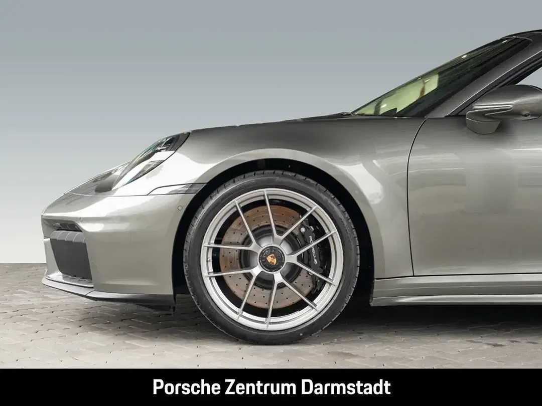 Porsche 992 - Thumbnail 12