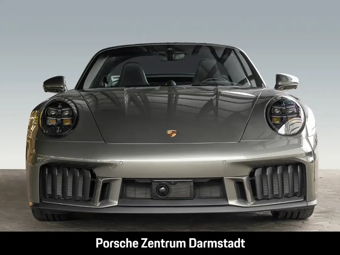 Porsche 992 - Thumbnail 6