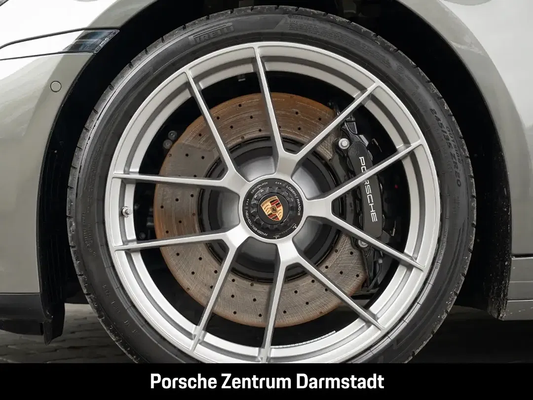 Porsche 992 - Thumbnail 8