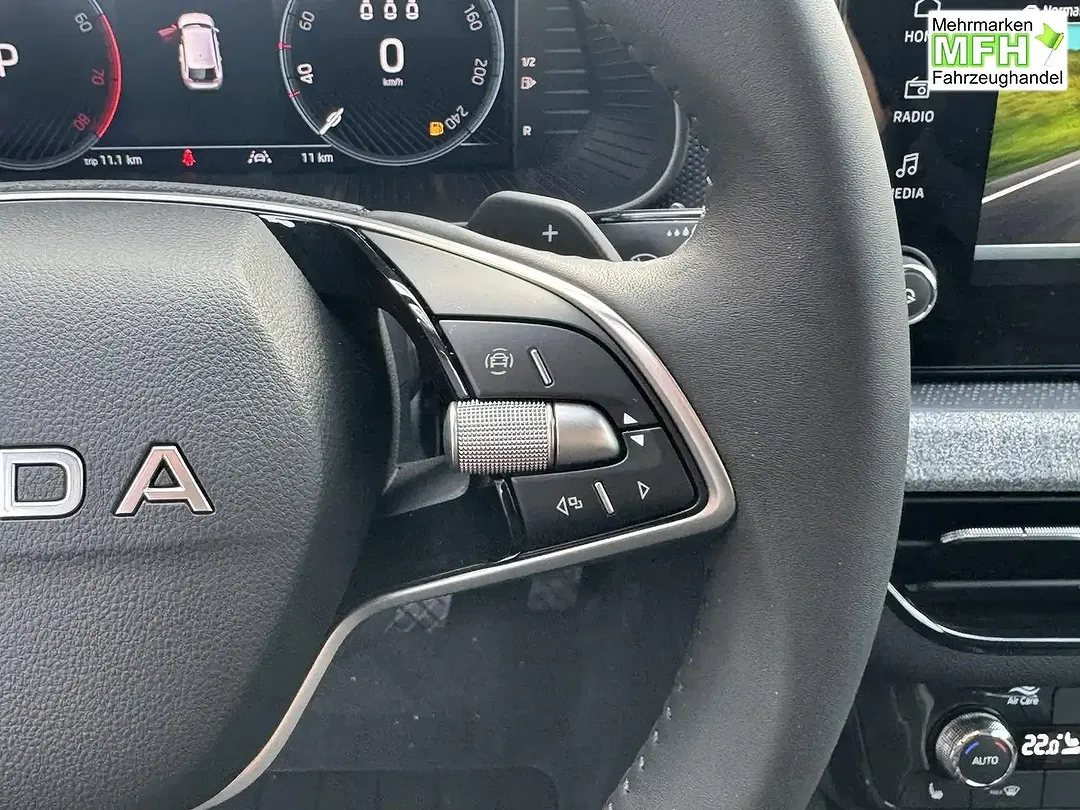 Skoda Scala - Thumbnail 14
