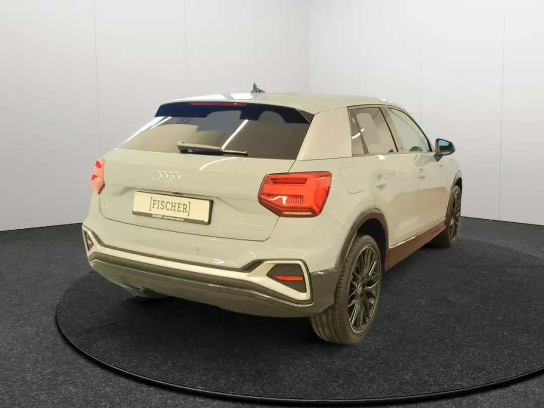 Audi Q2 - Thumbnail 5