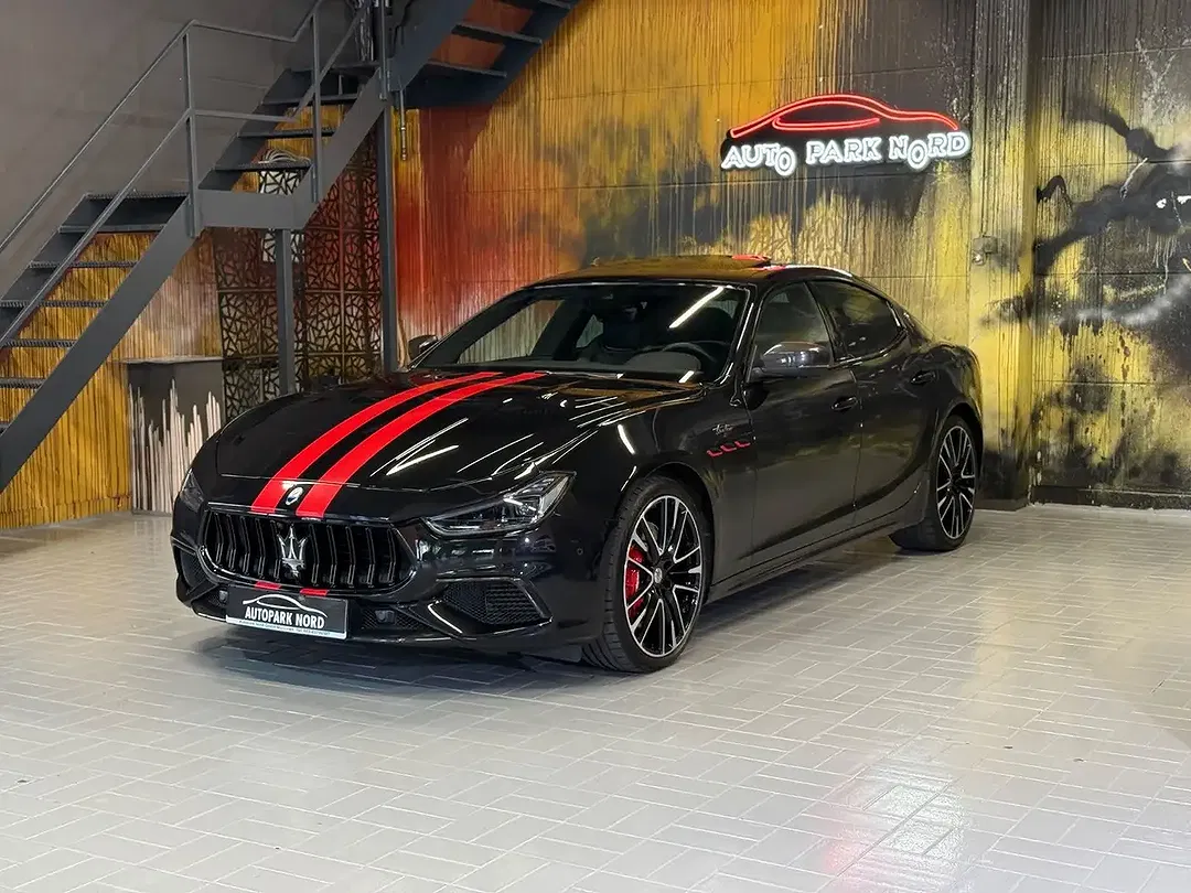 Maserati Ghibli - Thumbnail 3