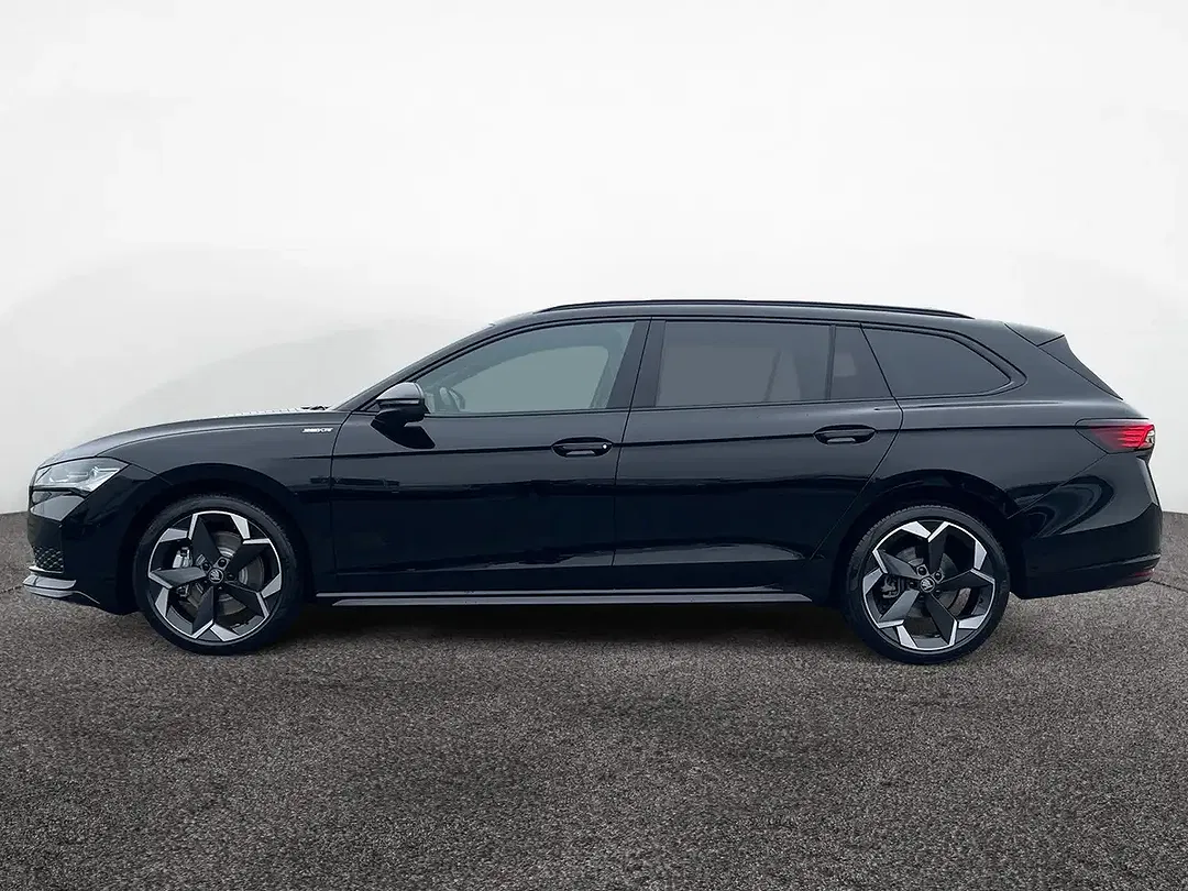 Skoda Superb - Thumbnail 3