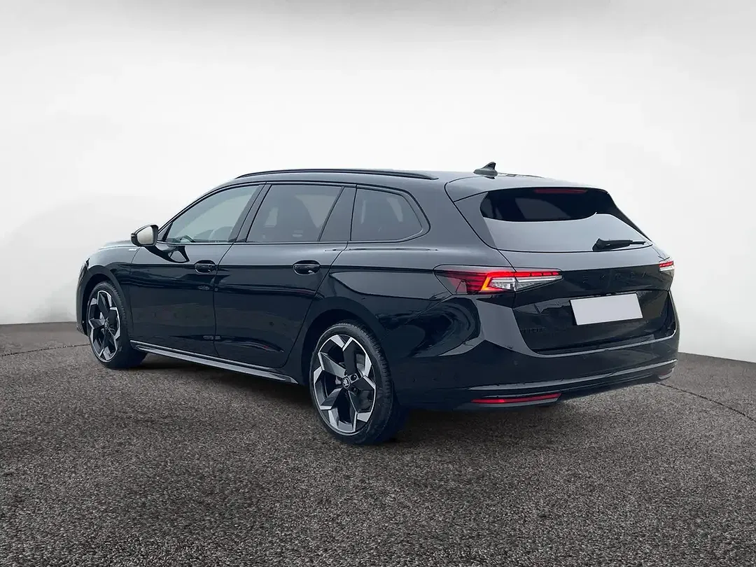 Skoda Superb - Thumbnail 4