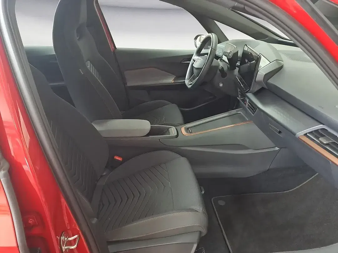 CUPRA Born - Thumbnail 14