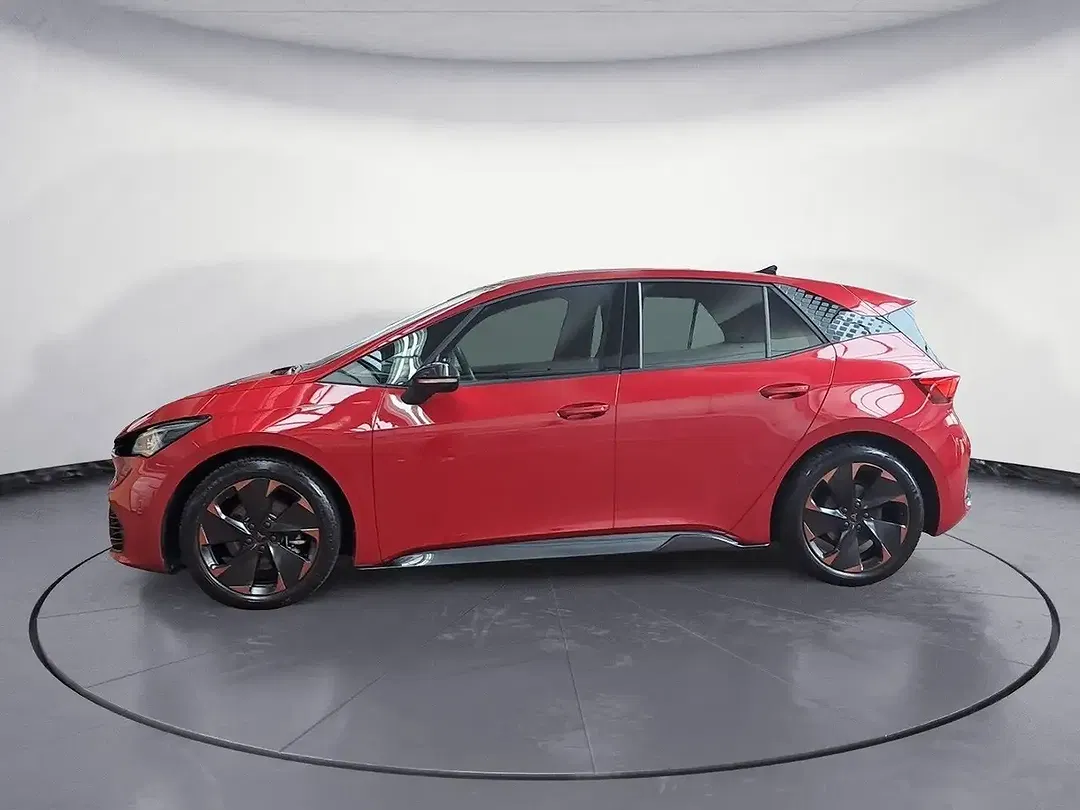 CUPRA Born - Thumbnail 2