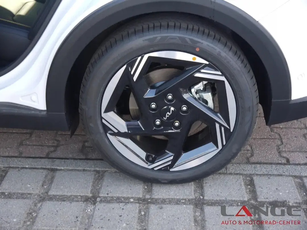 Kia K4 - Thumbnail 8