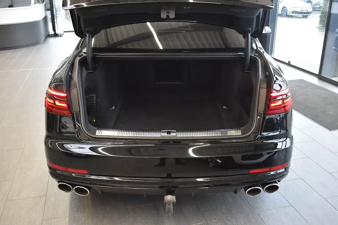 Audi S8 - Thumbnail 12