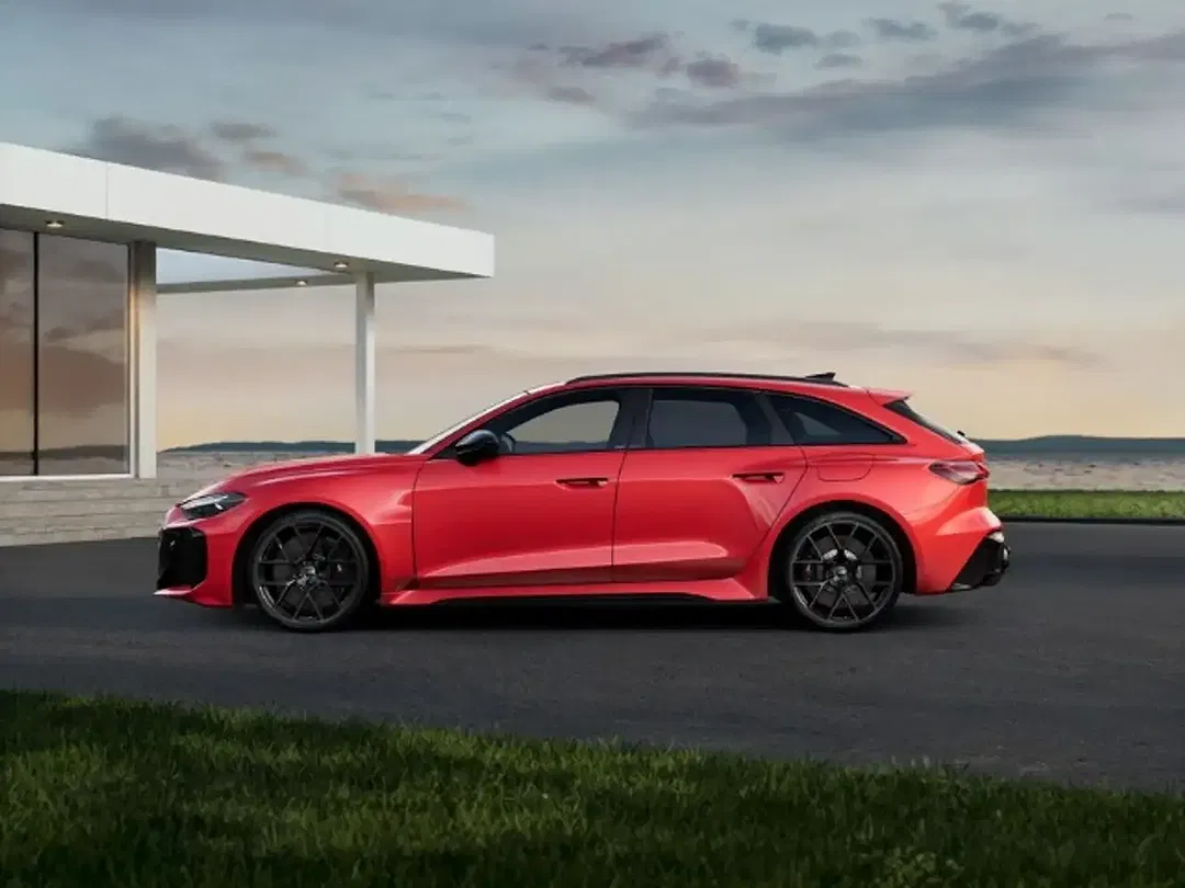 Audi RS5 - Thumbnail 2