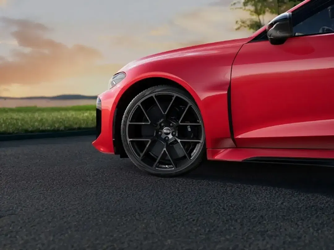 Audi RS5 - Thumbnail 7