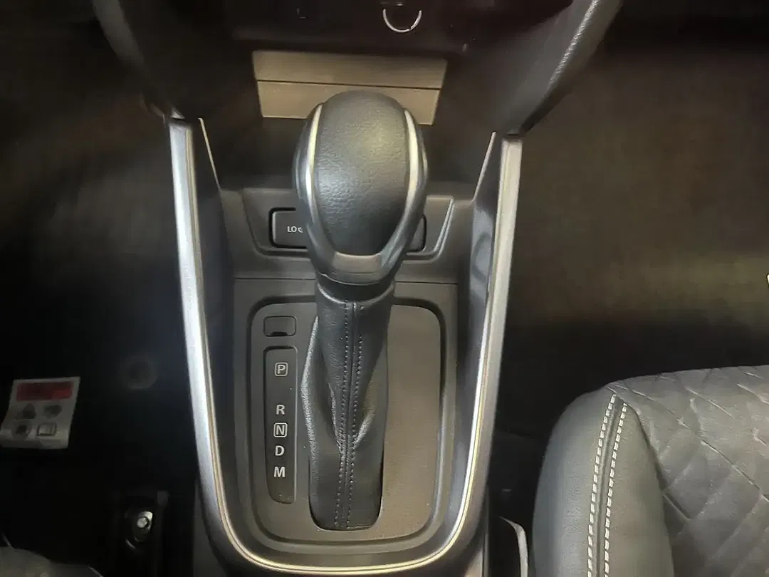 Suzuki Vitara - Thumbnail 12