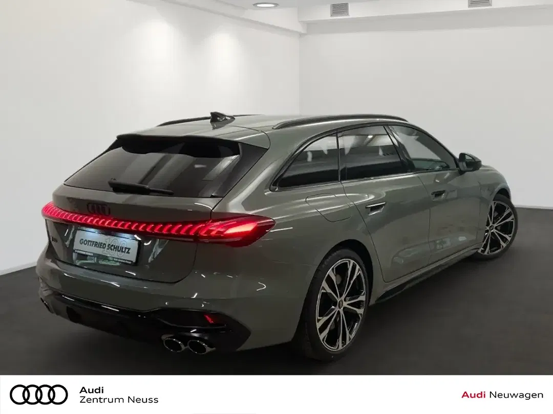 Audi S5 - Thumbnail 4