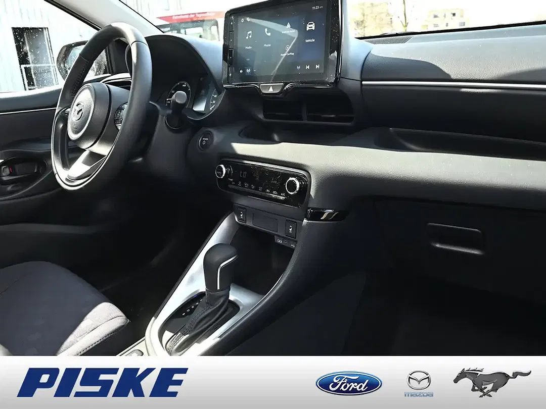 Mazda 2 - Thumbnail 6