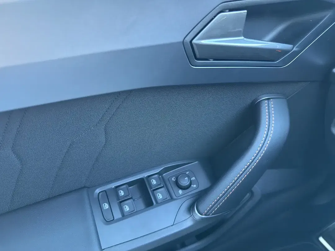 CUPRA Leon - Thumbnail 12