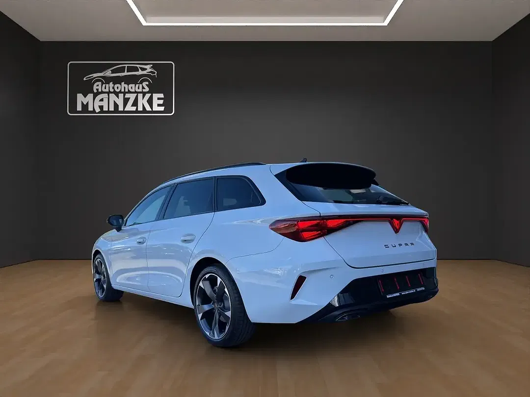 CUPRA Leon - Thumbnail 3