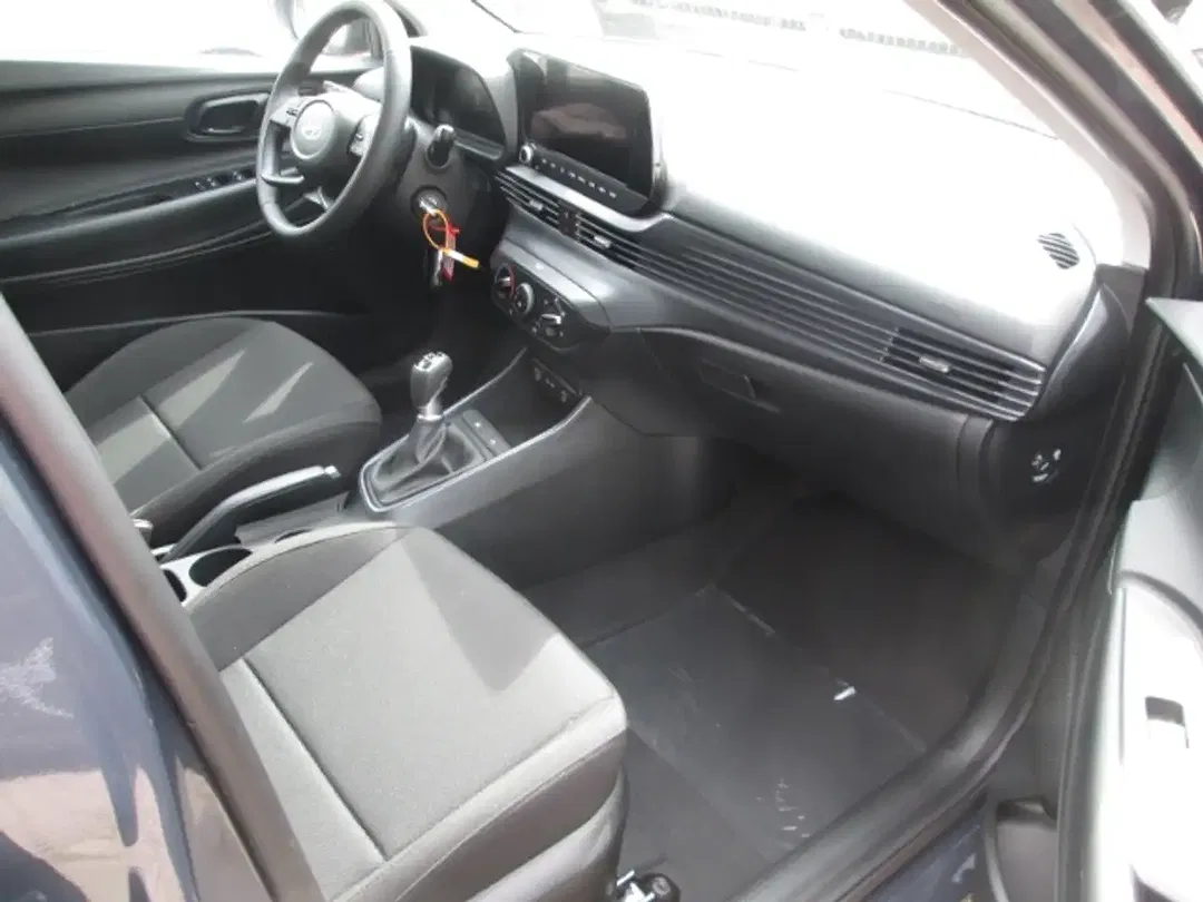 Hyundai i20 - Thumbnail 7