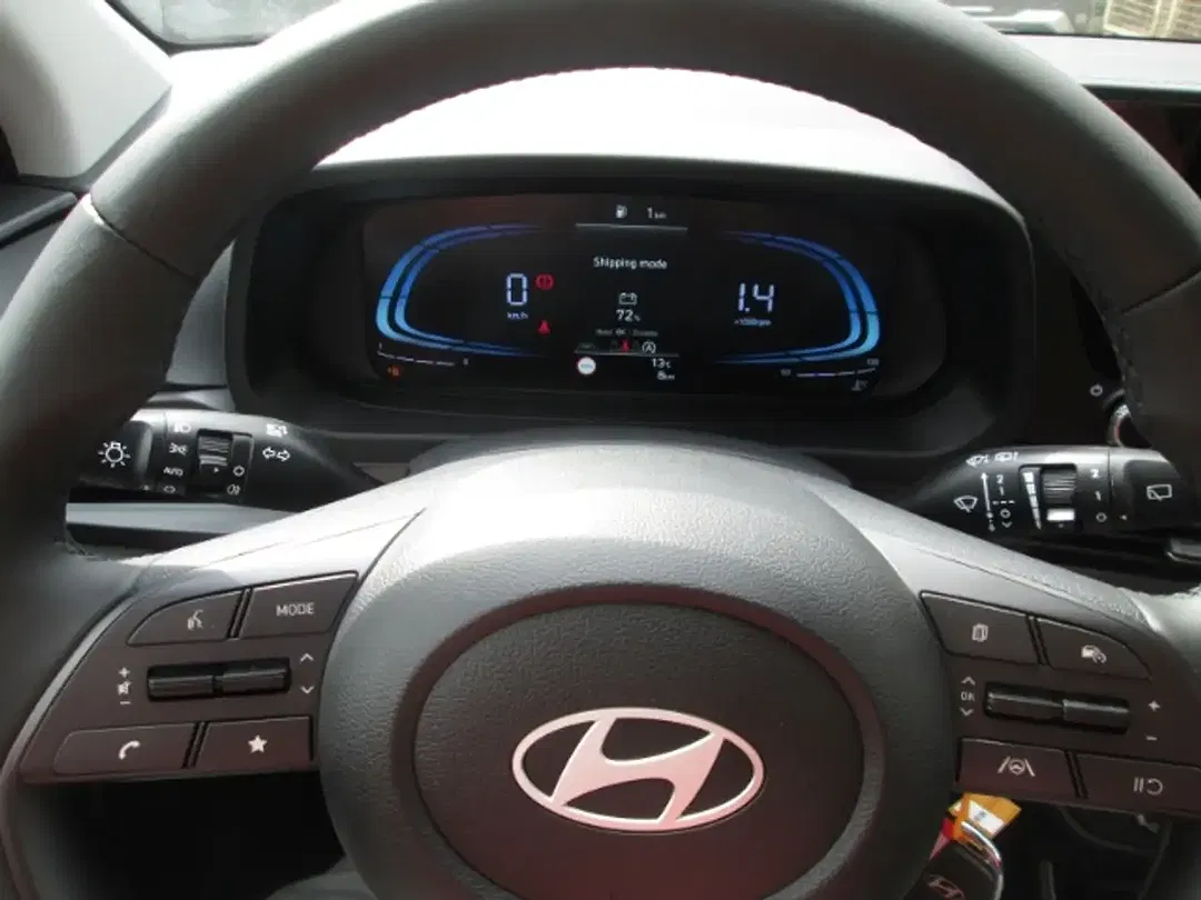 Hyundai i20 - Thumbnail 9