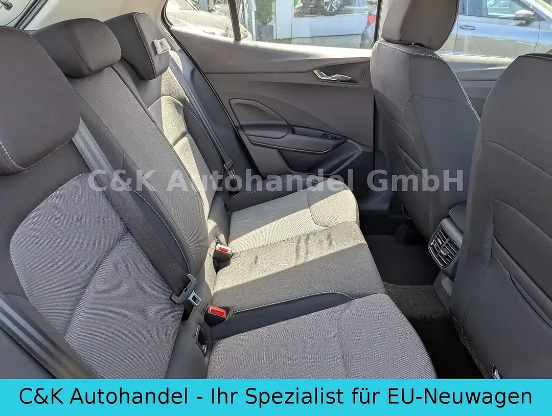 Skoda Fabia - Thumbnail 9