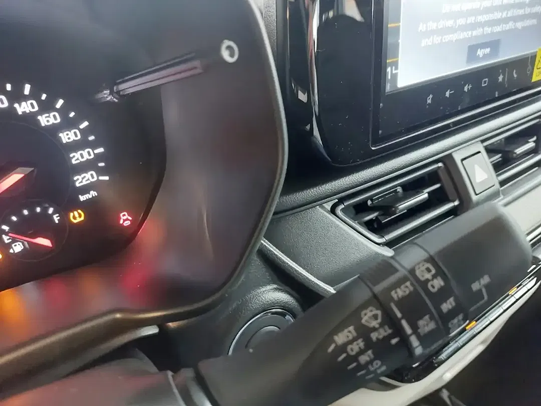 Suzuki Swift - Thumbnail 15