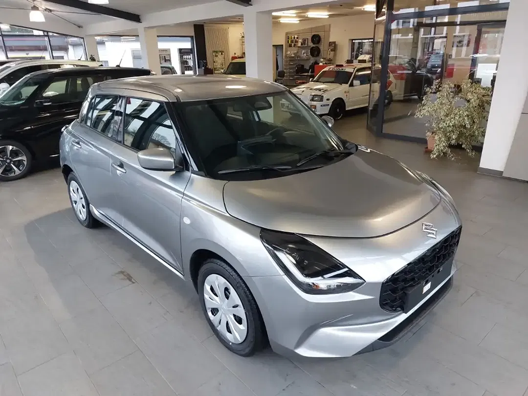Suzuki Swift - Thumbnail 4