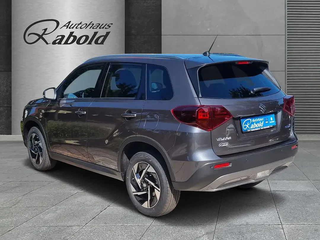 Suzuki Vitara - Thumbnail 3