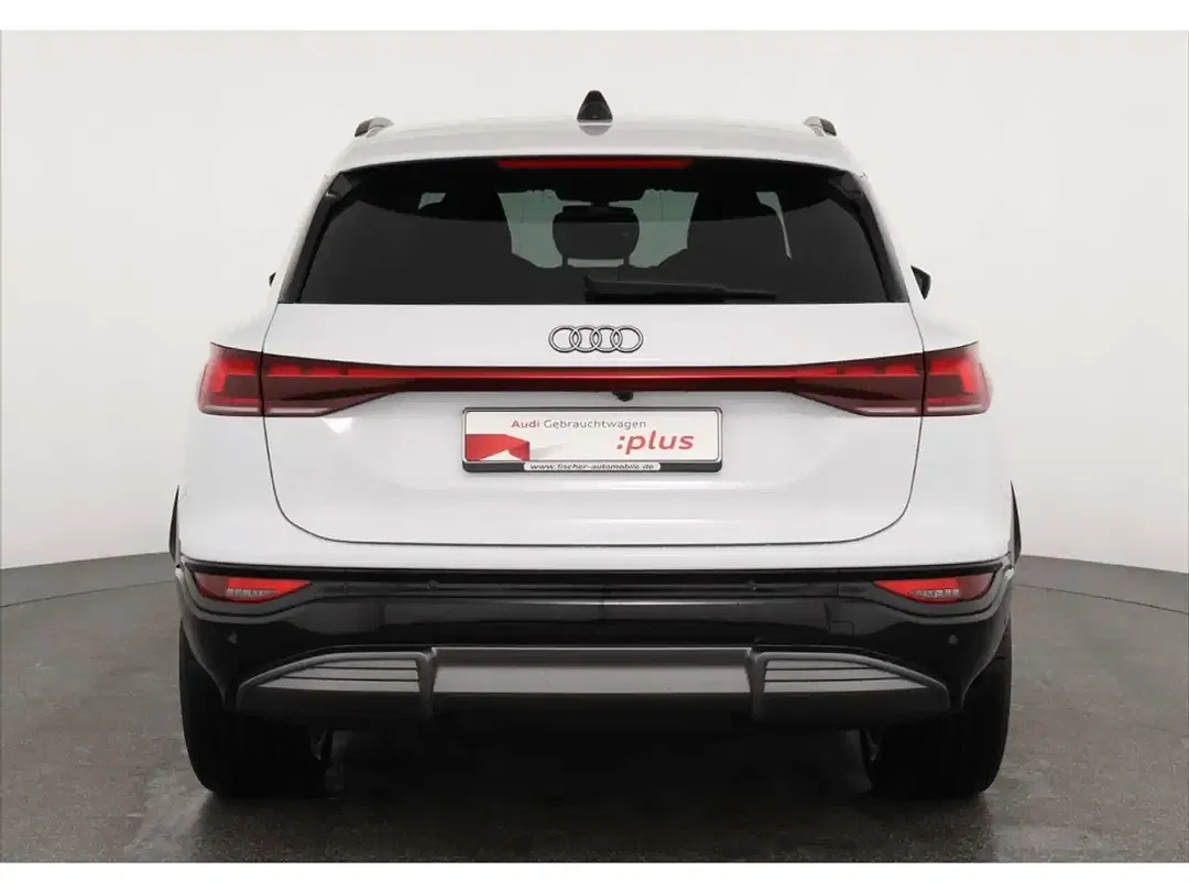 Audi Q6 e-tron - Thumbnail 6