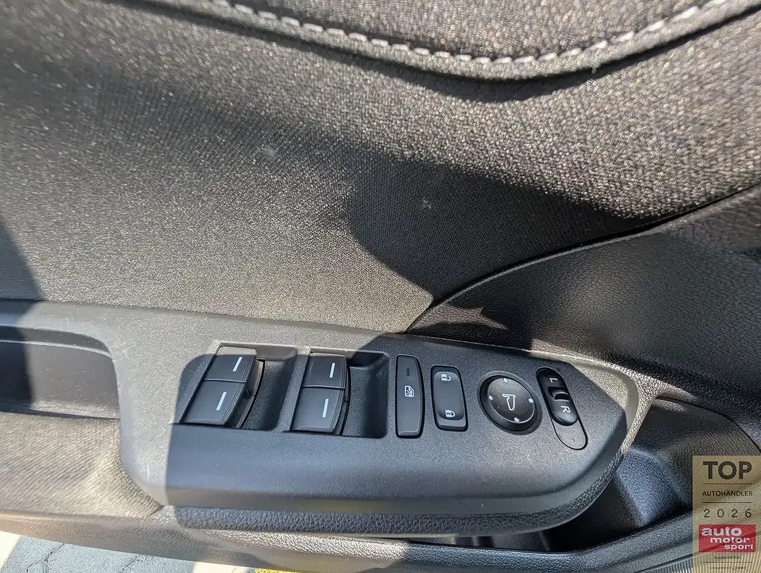 Honda Civic - Thumbnail 22