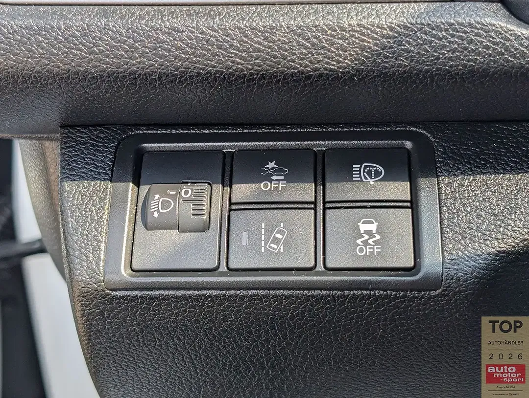 Honda Civic - Thumbnail 24