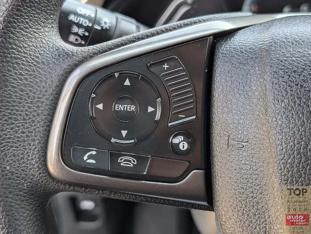 Honda Civic - Thumbnail 25