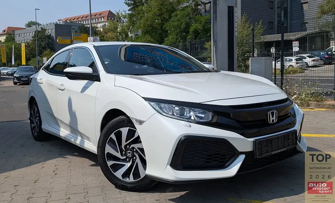 Honda Civic - Thumbnail 3