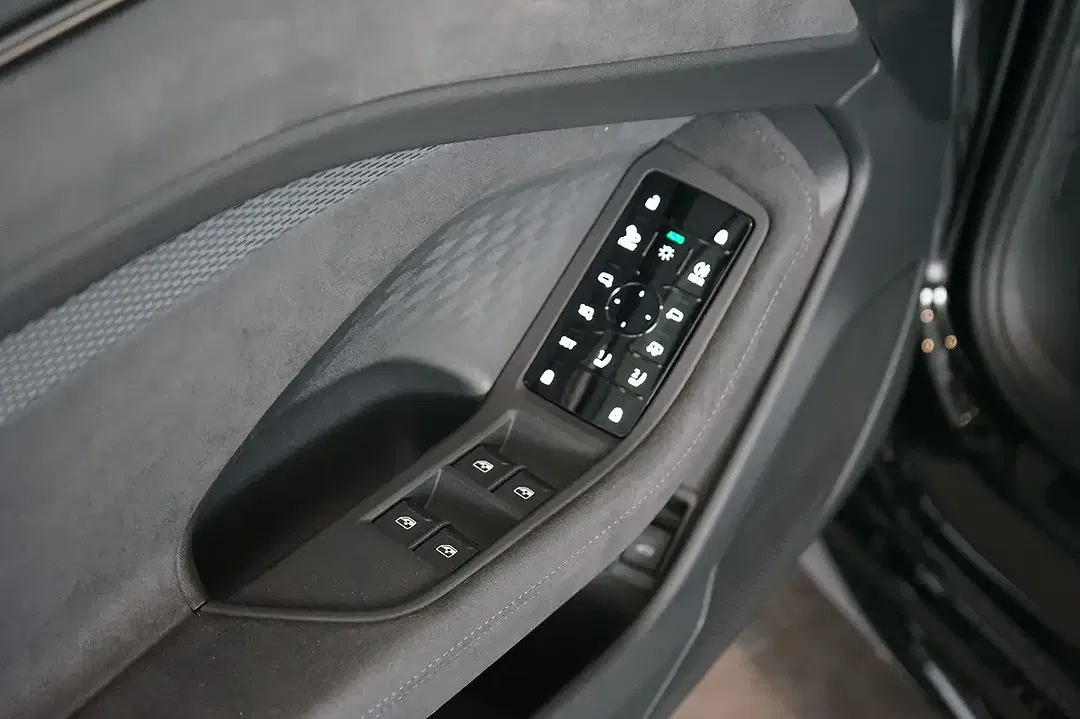 Audi A6 - Thumbnail 12