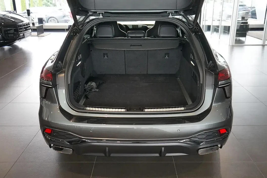 Audi A6 - Thumbnail 5