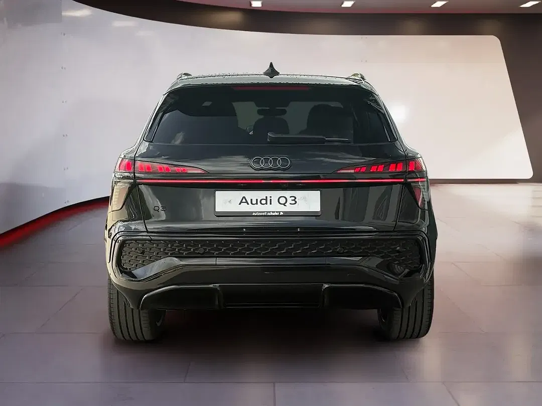 Audi Q3 - Thumbnail 4